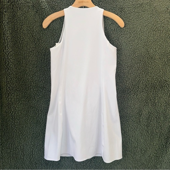 Spanx Shape Active Get Moving Zip Front Racer Back Dress Vivid White Small NWT - Picture 7 of 13